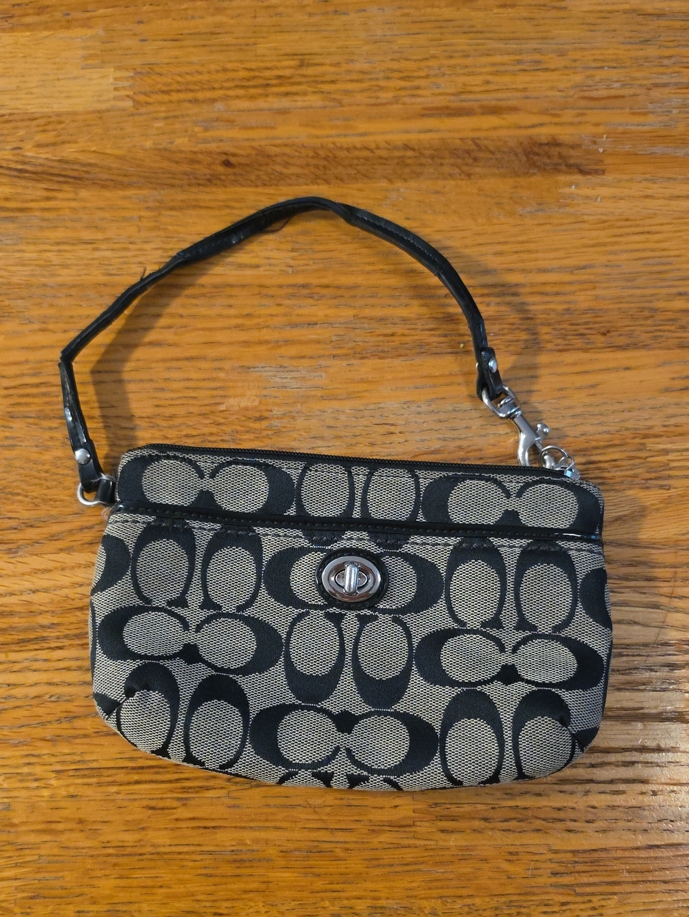 Y2K Coach Wristlet Logo Pattern Black And Gray